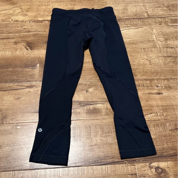 - Lululemon Run Inspire Crop (21") Black - Picture 5 of 6